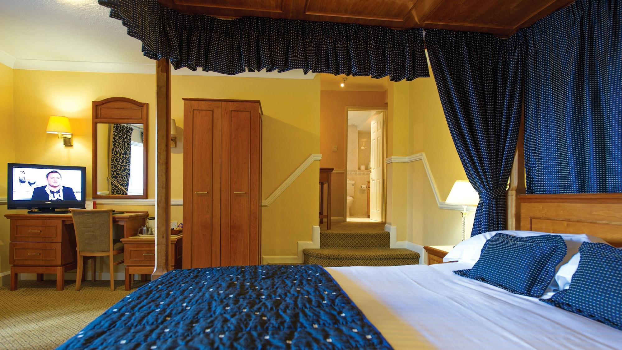 Prince Rupert Hotel Shrewsbury Bagian luar foto