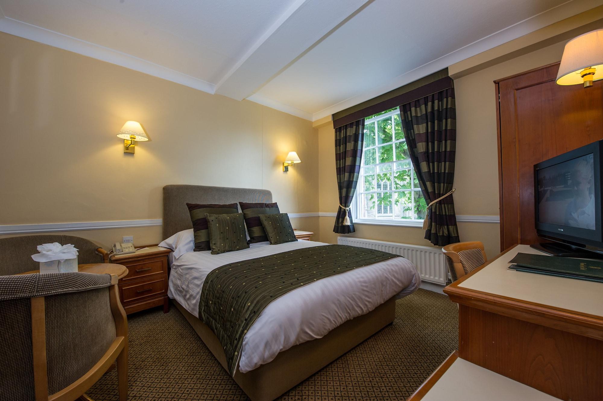 Prince Rupert Hotel Shrewsbury Bagian luar foto