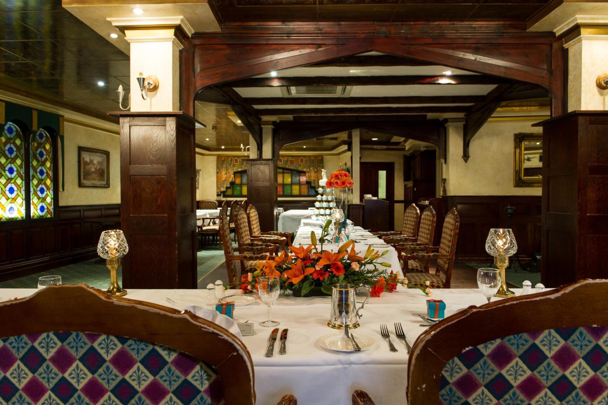Prince Rupert Hotel Shrewsbury Bagian luar foto