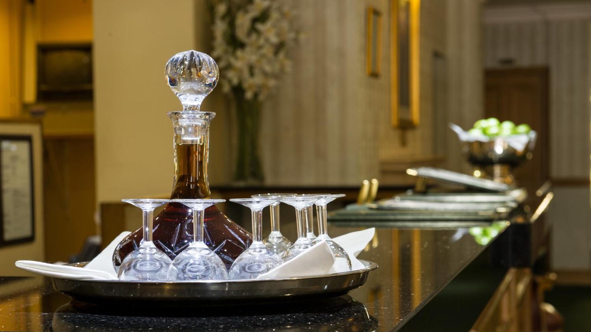 Prince Rupert Hotel Shrewsbury Bagian luar foto