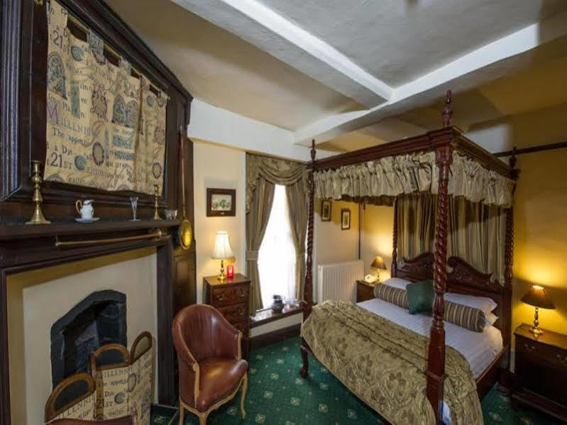 Prince Rupert Hotel Shrewsbury Bagian luar foto